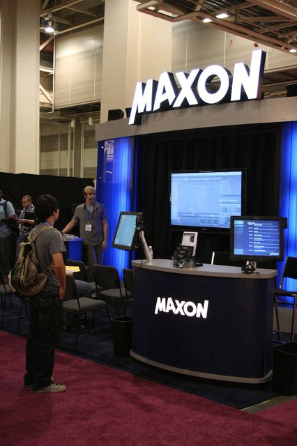 Booth MAXON3.jpg