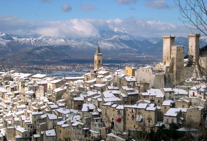 Pacentro _L'Aquila.jpg