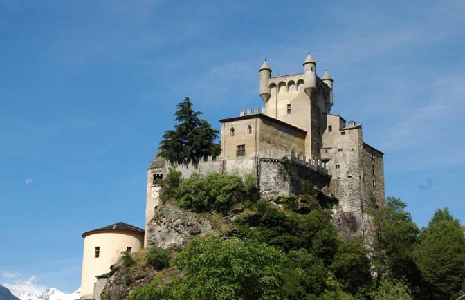 Saint-Pierre _Aosta.jpg